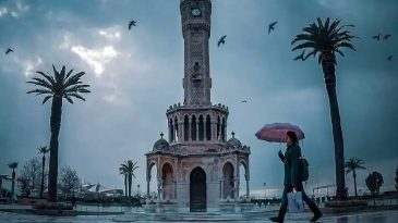 Meteoroloji’den Hafta Sonu Planı Olanlara Uyarı: İzmir’e Gök Gürültülü Sağanak Geliyor