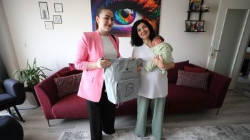 Miniklerin İlk Hediyesi Belediyeden: Menderes’te 200. Bebek Heyecanı