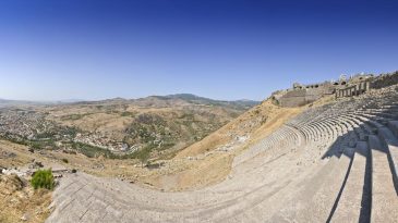 Pergamon Antik Kenti 2025 Giriş Ücretleri Ne Kadar? Pergamon Antik Kent’e Nasıl Gidilir?