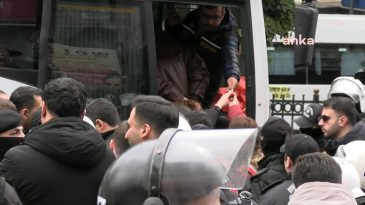 Taksim’de Yürüyüşe Giriş Yasağı: Gözaltılar Gerçekleşti!