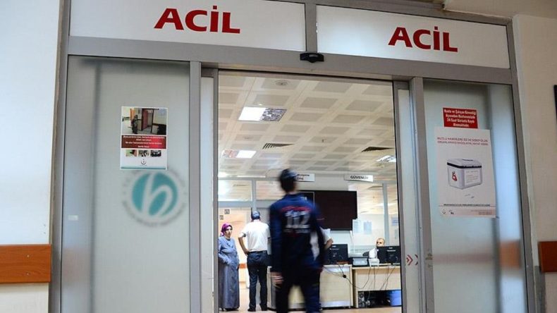 Tavuk Pilav Tüketen 22 Kişi Hastaneye Gitti