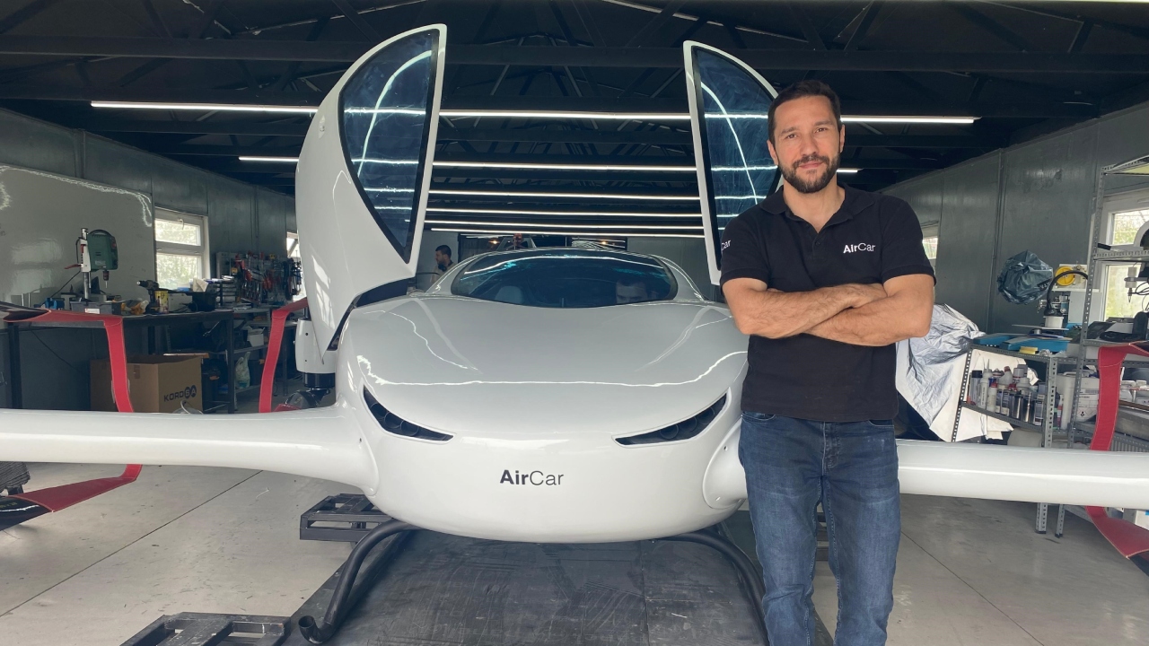 AirCar Uçan Otomobil
