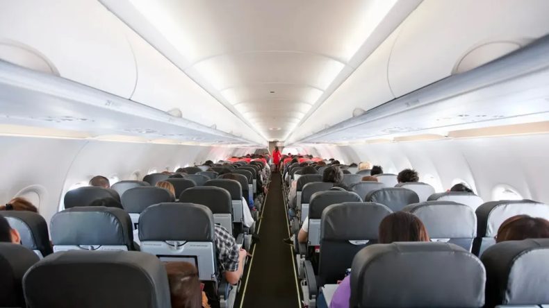 Uçak Seyahatinde Yeni Kural: Kurallara Uymayanlar Para Cezası ile Karşılaşabilir!