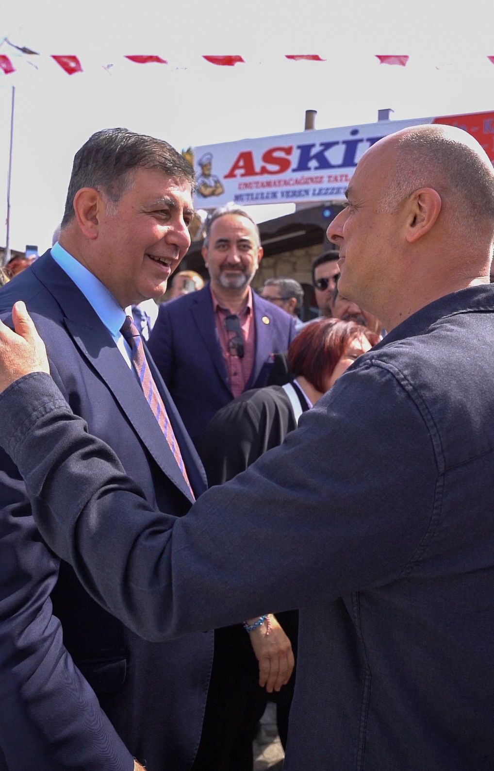 Ümit Özlaleden Tugay’a destek