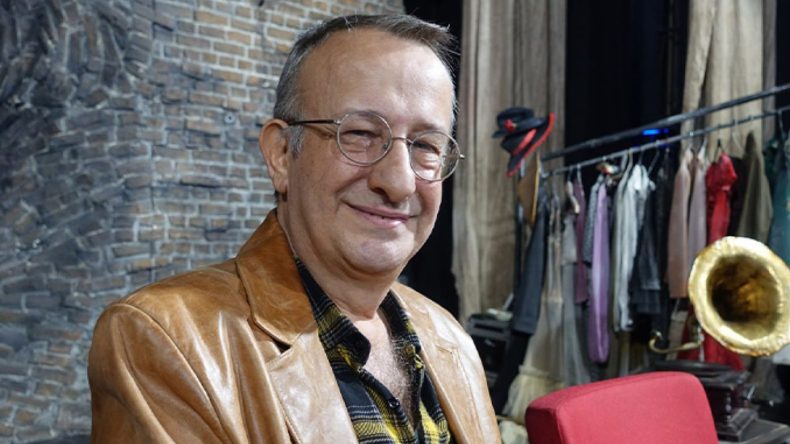 Ünlü Sanatçı Naşit Özcan Hayatını Kaybetti: Naşit Özcan Kimdir?