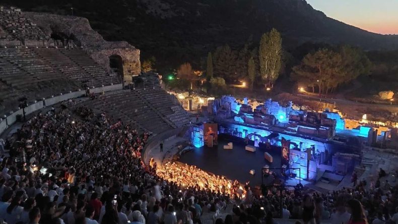 8. Uluslararası Efes Opera ve Bale Festivali Başlıyor: Tarihle Sanatın Buluşması