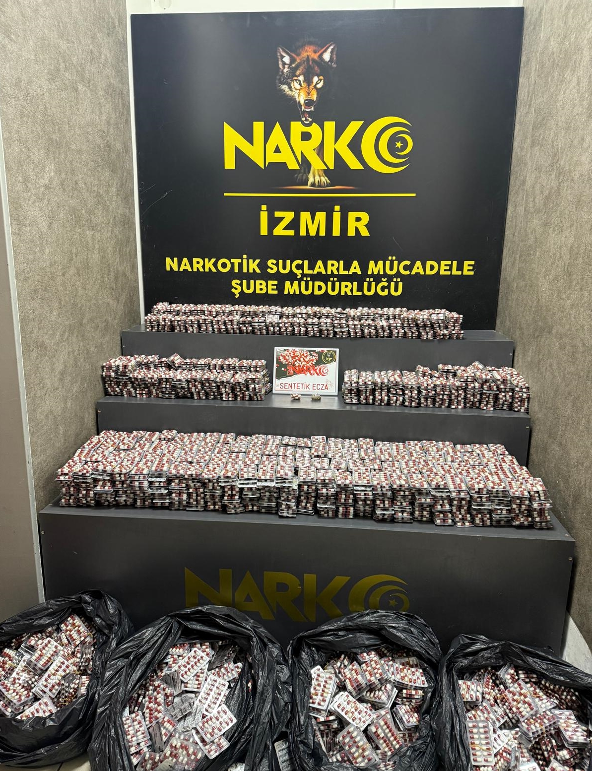 İzmir Narkotik Operasyonu