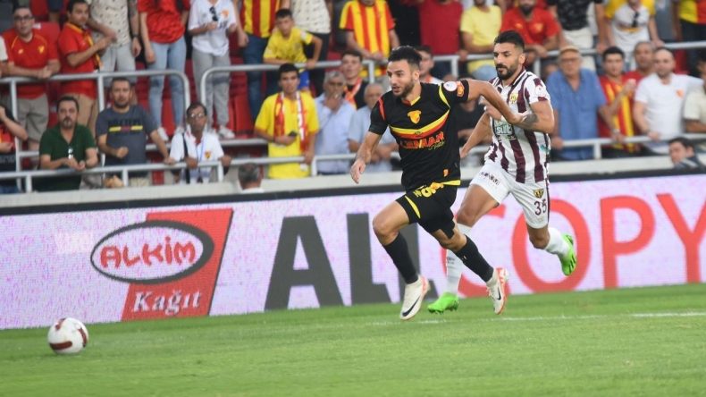 Aliağa FK Yükselişe Geçiyor: Bandırma’dan Ayrılan İsimle Görüşmeler Başladı