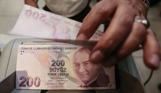 Asgari ücret ve emeklilere ara zam gelecek mi? AKP’den temmuz ayı için kritik açıklama