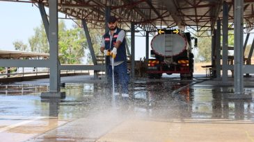Bayraklı Belediyesi’nden Bayram Öncesi Hijyen Seferberliği