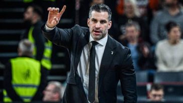 Beşiktaş Basketbol’da Alimpijevic dönemi devam ediyor: Sözleşme yenilendi