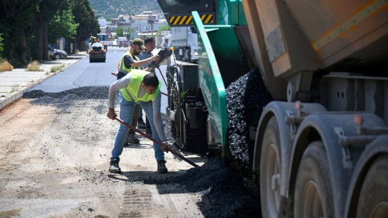 Bornova’nın Pınar Caddesi Yenileniyor: Modern Refüj İnşaatı Başladı