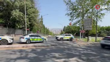 Çankaya Köşkü yakınında hareketli anlar: Silah çeken bir kişiyi polis etkisiz hale getirdi