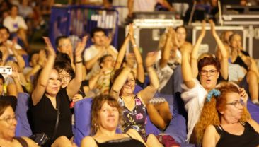 Çim Konserleri Başlıyor