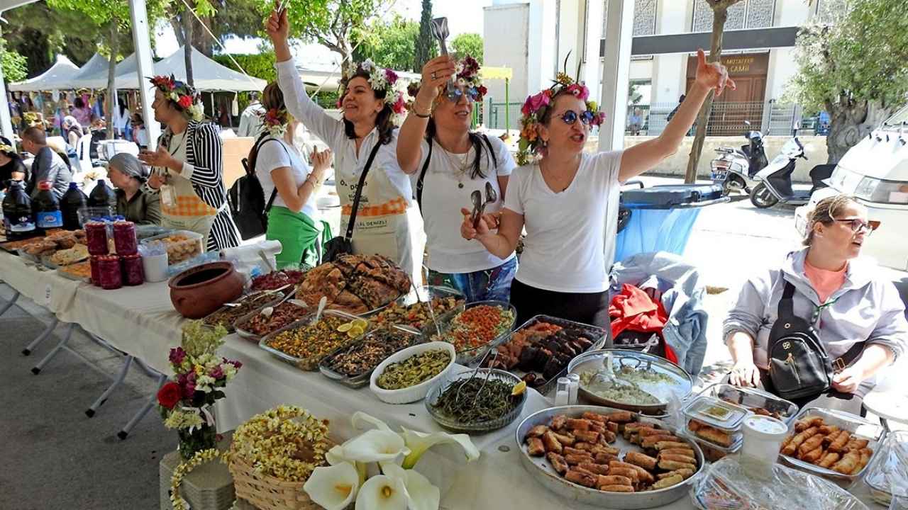Alaçatı Ot Festivali