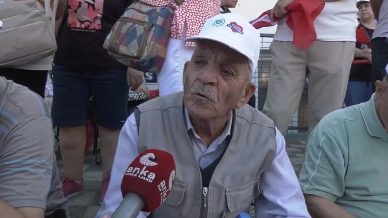 CHP’nin Tekirdağ mitinginde vatandaş sesini yükseltti: Ülkeyi bu karanlıktan kurtaracağız