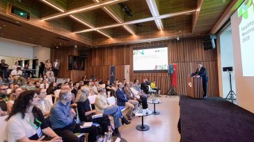 DSÖ Sağlıklı Şehirler Ağı Konferansı İzmir’de: Başkan Tugay konuştu