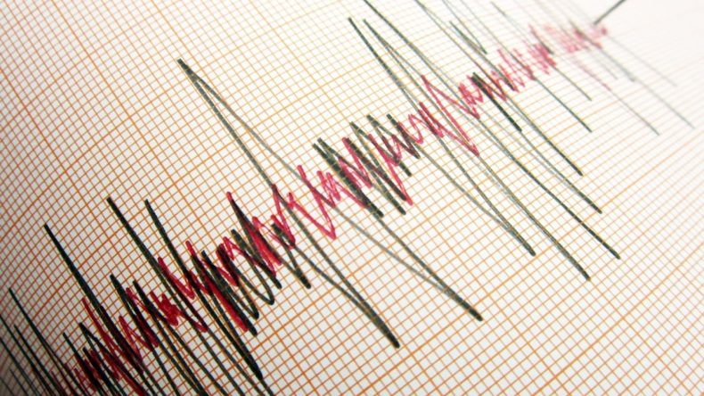 Ege’de deprem meydana geldi