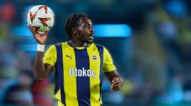 Fenerbahçeli futbolcuya evinde şok: Misafirinden şikayetçi oldu