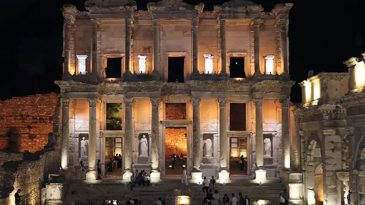 Geceleyin Efes’in Güzelliği: Antik Kent Artık Işık Saçıyor