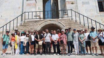 Genç Rehberler Efes’in Kültür Hazinelerini Keşfetti