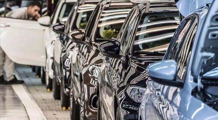 İki Model Otomobil Artık Üretimde Yok: Türkiye’deki Araç Sahipleri Ne Yapmalı?