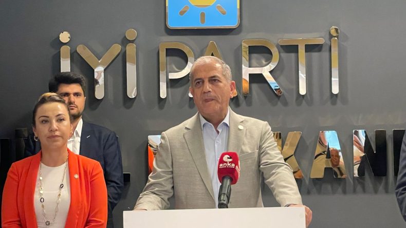 İYİ Partili Kırkpınar İktidara Seslendi: İzmir Bu Kötü Muameleyi Hak Etmiyor!