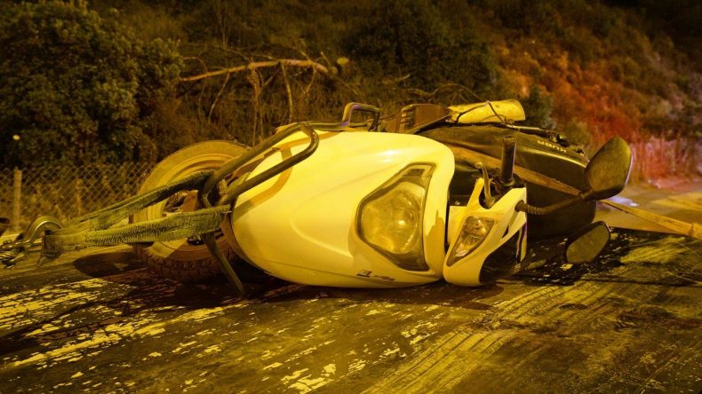 İzmir Buca’da Feci Kaza: Baba Hayatını Kaybetti, Oğlu Yaralı