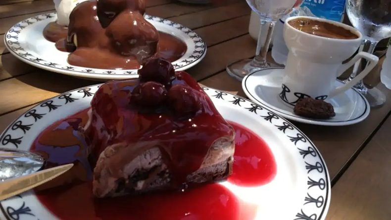 İzmir’in en kıdemli pastanelerinden biri: Çamlıhemşin’den İzmir’e bir serüven