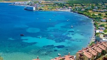 İzmir’in Ucunda Huzur Dolu Bir Mekan: Sessizlik ve Mavinin Buluşma Noktası