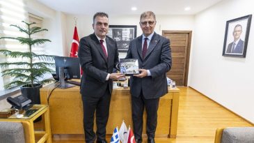 İzmir ve Yunanistan Arasında İş Birliği: Temiz Enerji Hedefi