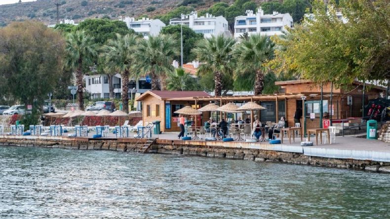 İzmir'in Uygun Fiyatlı Cenneti: Gelinkaya Kafe