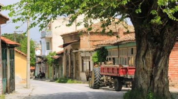 İzmir'deki Poyracık Mahallesi Nerede? Poyracık Mahallesi'ne Nasıl Gidilir?