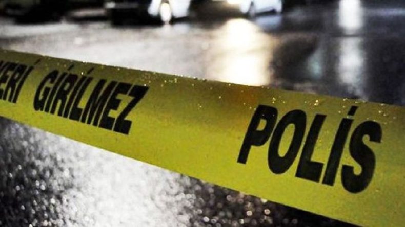 İzmir’de Dehşet Verici Olay: Yeni Doğan Bebek Çatıya Bırakıldı, Hayatını Kaybetti!