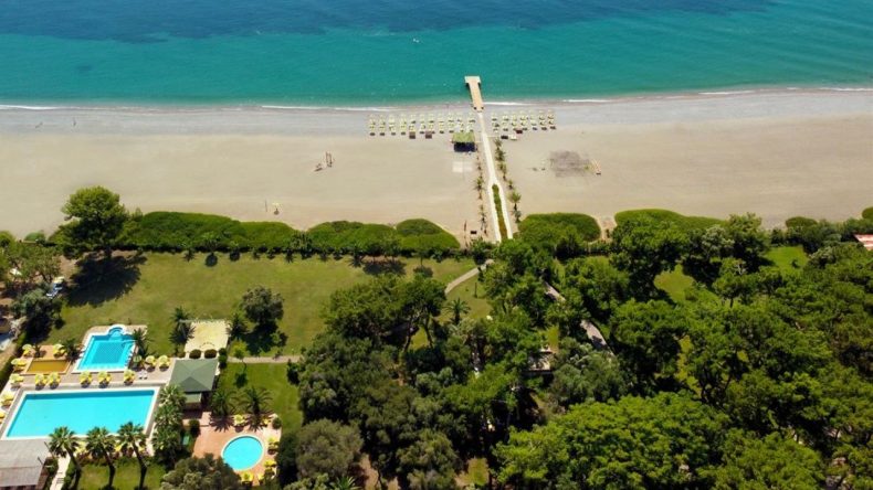 İzmir’de Denize Sıfır Tatil Noktası: Deniz Atı Tatil Köyü’ne ESHOT ile Ulaşım