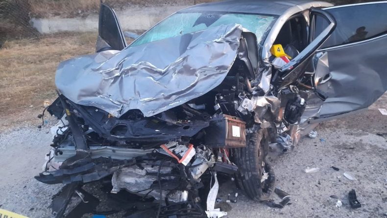 İzmir’de Feci Kaza: 5 Hayatını Kaybetti, 2 Yaralı