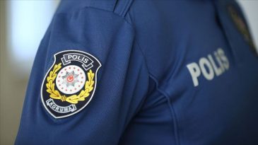 İzmir’de Hayatını Kaybeden Polis Memuru Defnedildi