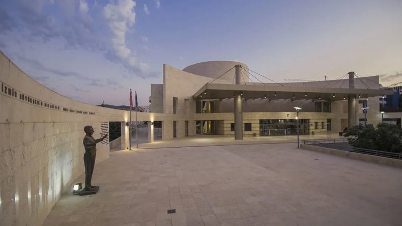 İzmir’de Unutulmaz Konser: 15 Haziran’da Düzenlenecek, Katılım Ücretsiz