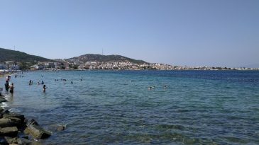 İzmir’e Yakın Ödüllü Tatil Destanı: Foça’nın Mavi Bayraklı Plajları