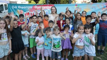 İzmir&rsquo;de &Ccedil;ocuklara &Ouml;zel &Uuml;cretsiz Yaz At&ouml;lyeleri Başlıyor: Başvurular WhatsApp &Uuml;zerinden