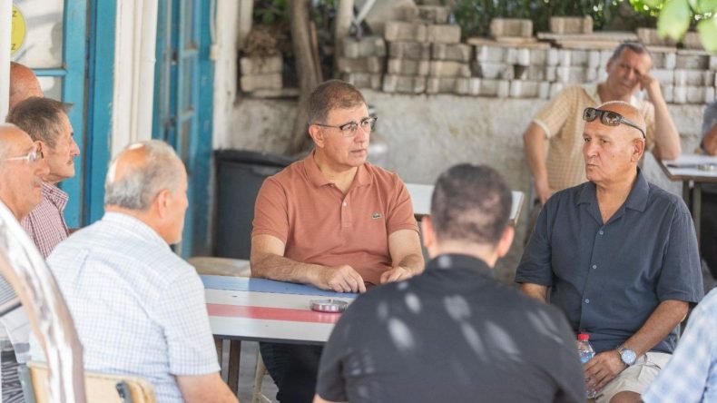 İzmir’de son 48 saatte 289 yangın: Başkan Tugay felaketin yaralarını sarıyor