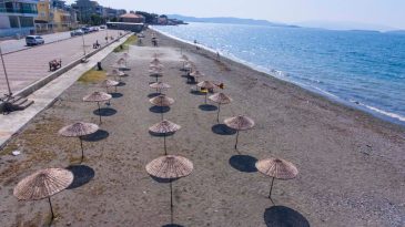 İzmir&rsquo;e Yakın, G&uuml;r&uuml;lt&uuml;den Uzak: G&uuml;lbah&ccedil;e Sahili