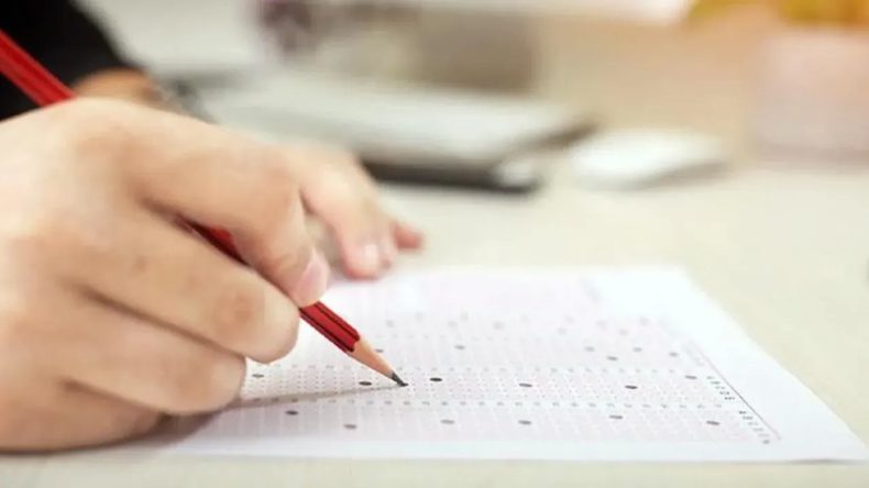 LGS’ye Su ile Girmek Mümkün mü? 15 Haziran 2025 LGS’de Kalem Verilecek mi? LGS Ne Kadar Sürüyor? LGS’de Uçlu Kalem Kullanmak Yasak mı?