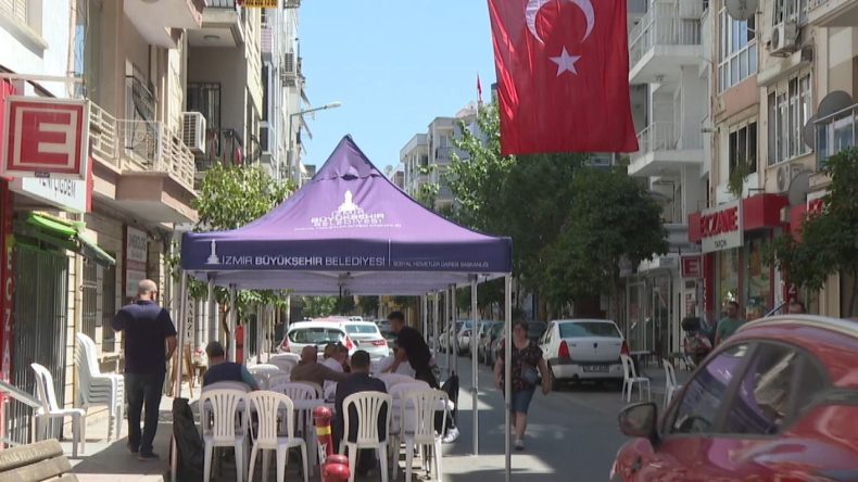 Libya'da Şehit Olan İzmirli Pilot Son Yolculuğuna Uğurlandı