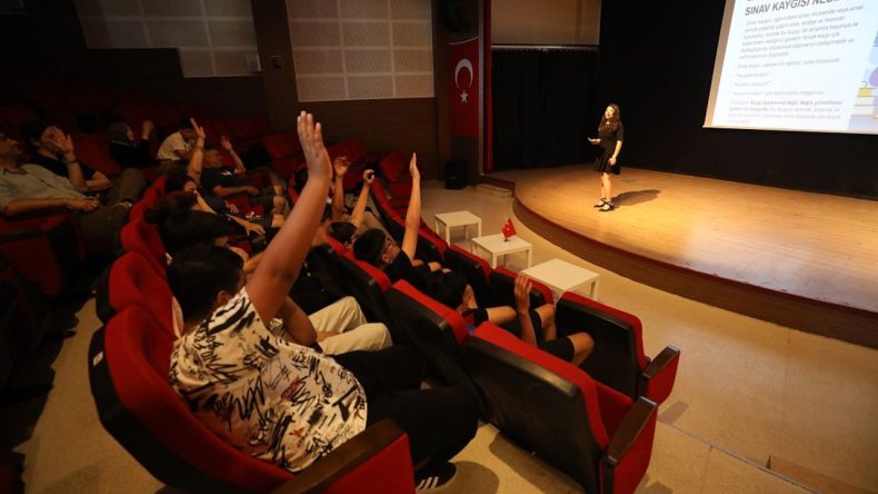 Menderes’te Sınav Kaygısına Karşı Eğitim: Sonraki Program 19 Haziran’da