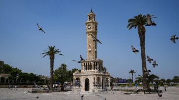 Meteoroloji’den İzmir’e Bayram Sonrası Kavurucu Yaz Sıcaklığı Uyarısı: Termometreler 37 Dereceyi Görecek