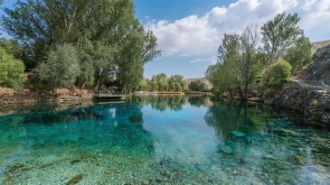 Ne İzmir Ne de Muğla: Anadolu’nun Göz Nuru, Turkuaz Renkli Gökpınar Gölü