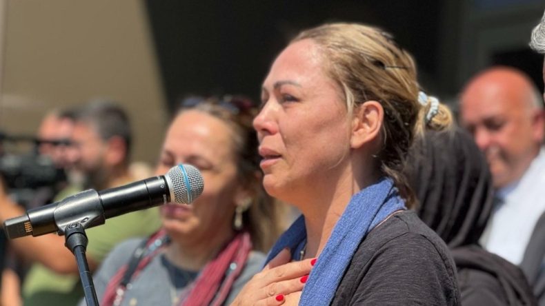 Nurcan Zeyrek’in konuşması yürekleri dağladı, on binlerce Manisalı ağladı