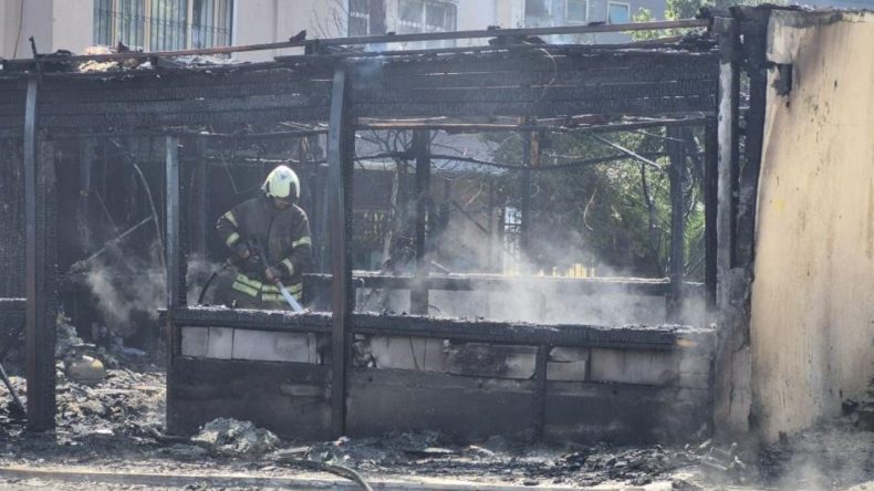 Öğrenci Yurdunda Yangın: Alevler Paniğe Neden Oldu