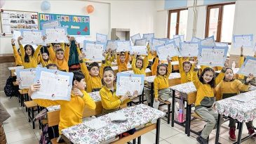 Okullar Ne Zaman Kapanacak? 2025 Yaz Tatili Ne Zaman Başlıyor?